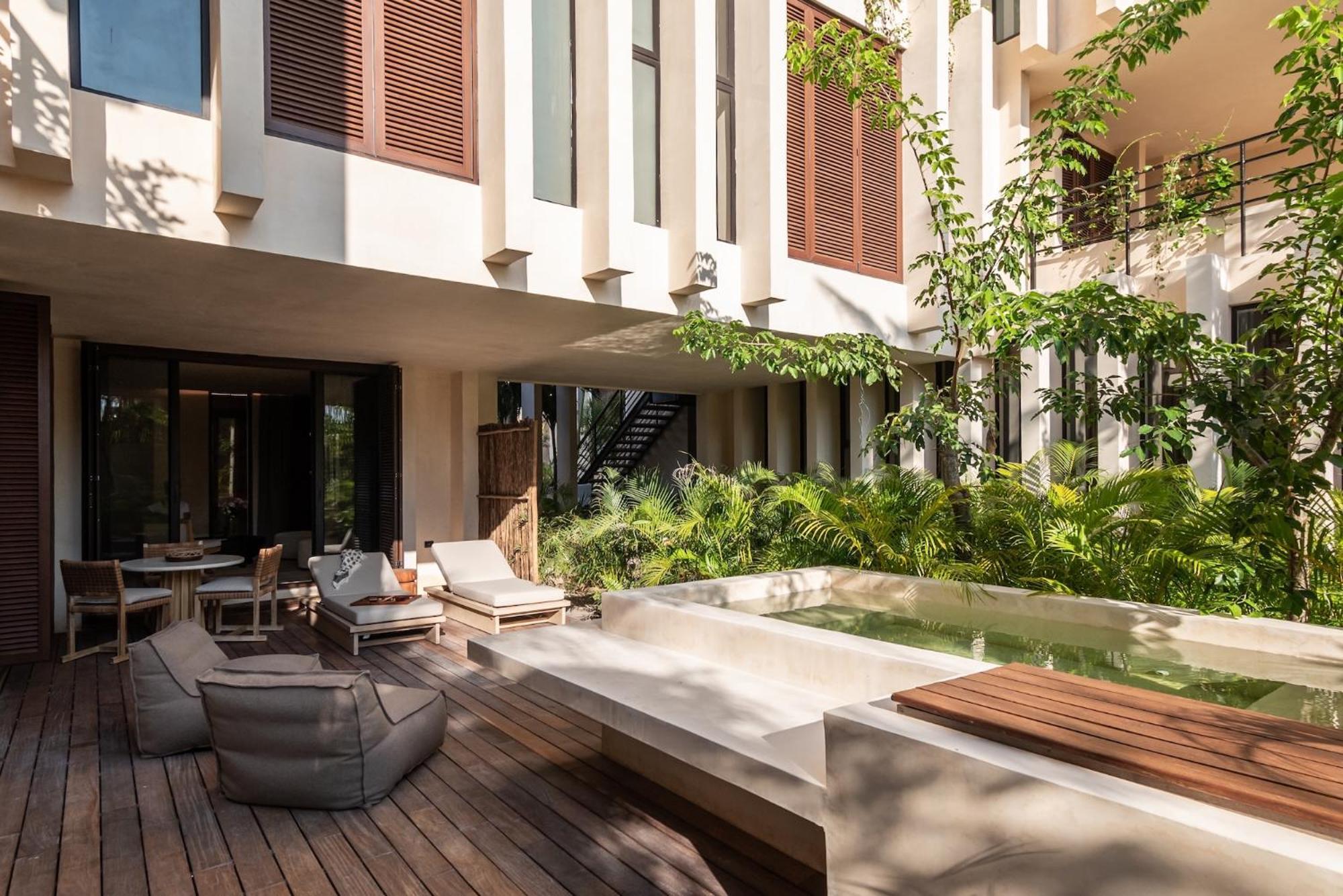 Bespoke, Member Of Small Luxury